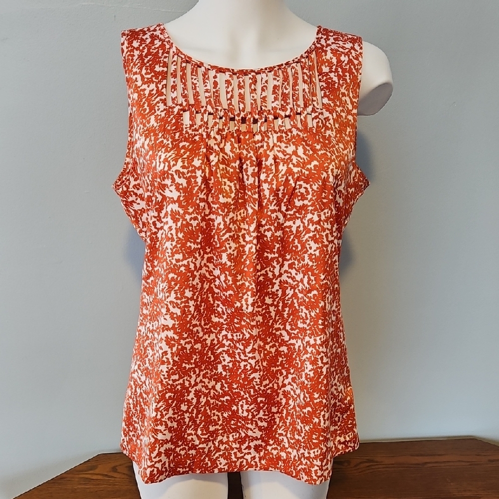 Banana Republic Red and White Sleeveless Blouse